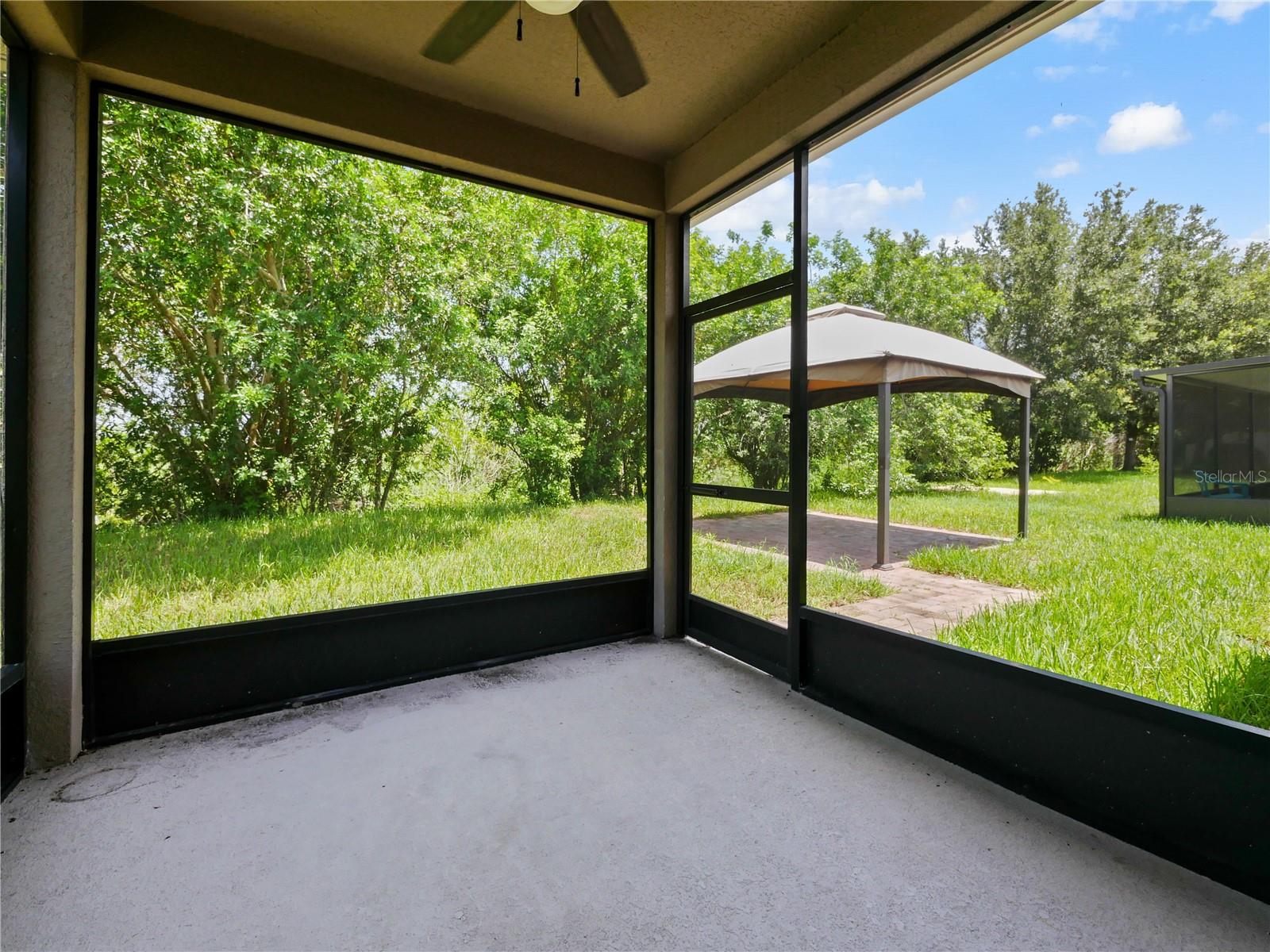 Image 25 of 30 For 2829 Shelburne Way