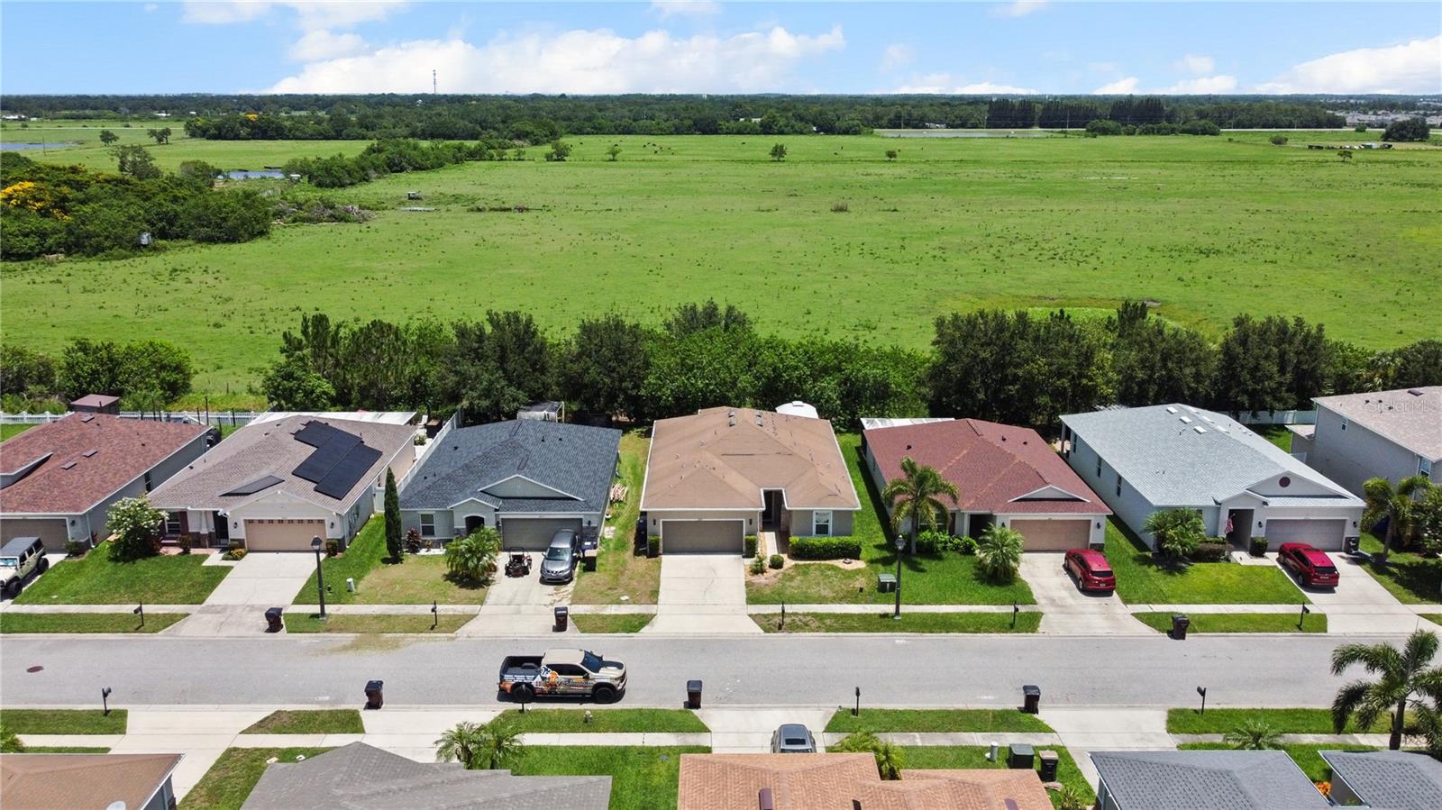 Image 3 of 30 For 2829 Shelburne Way