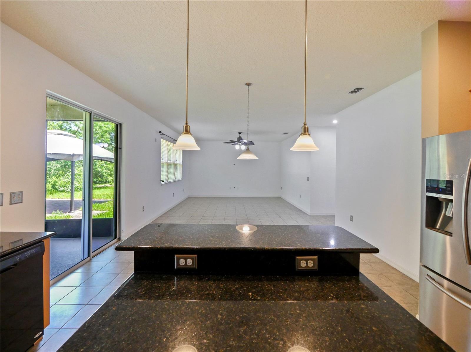 Image 7 of 30 For 2829 Shelburne Way