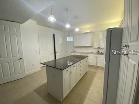 Image 3 of 22 For 609 Elmhurst Court