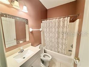 Image 19 of 29 For 4307 Creeks Run Boulevard