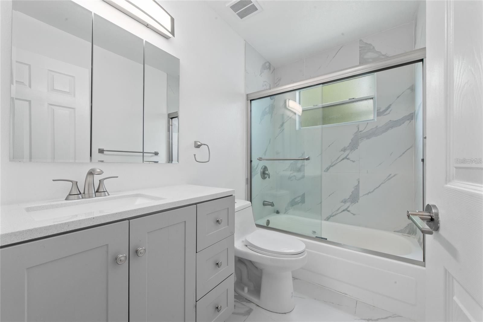 Image 11 of 23 For 2727 Poinciana Boulevard 140