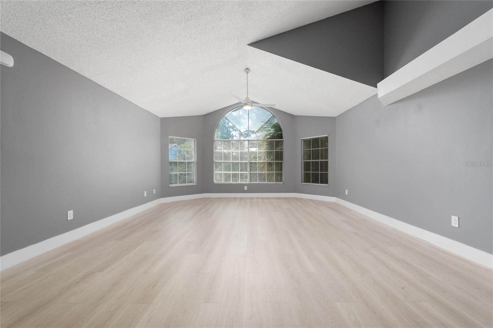 Image 23 of 23 For 2727 Poinciana Boulevard 140