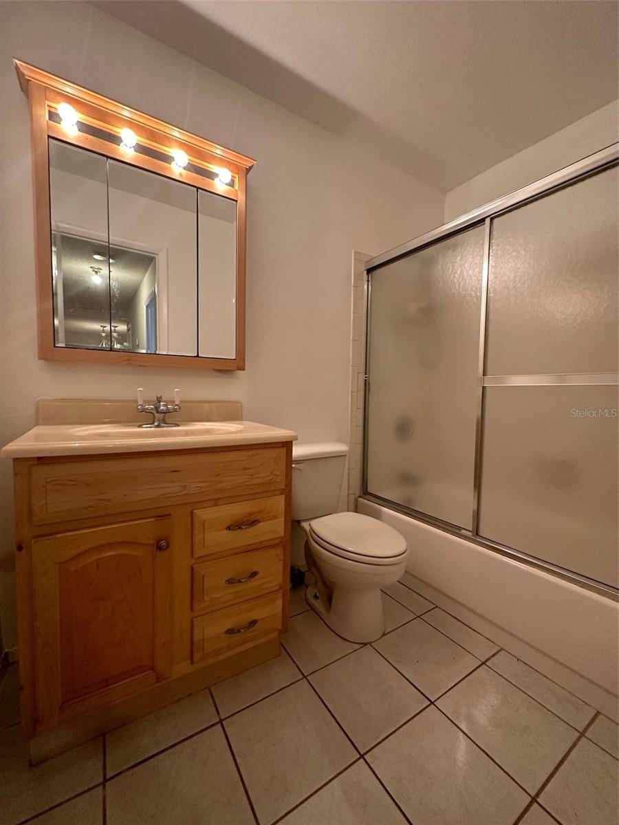 Image 14 of 20 For 3054 George Mason Avenue D