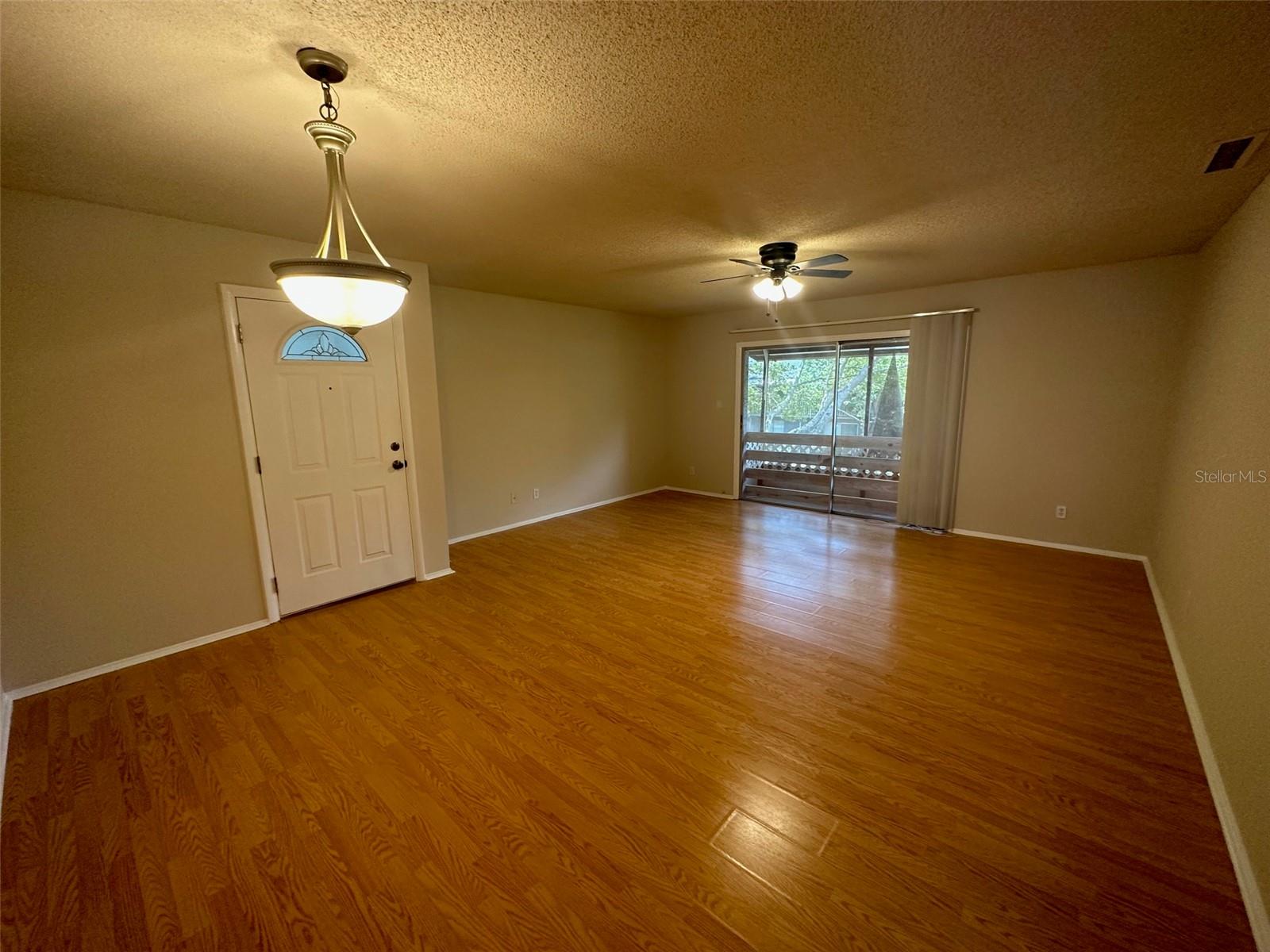 Image 6 of 20 For 3054 George Mason Avenue D