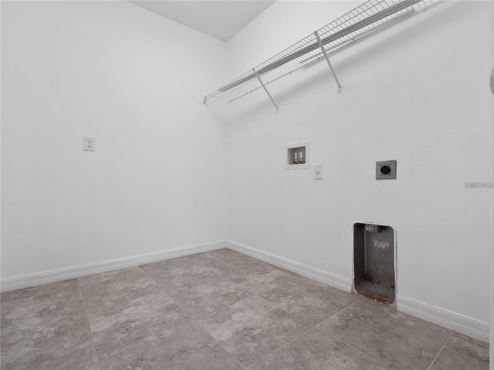 Image 24 of 26 For 3894 Carrick Bend Drive