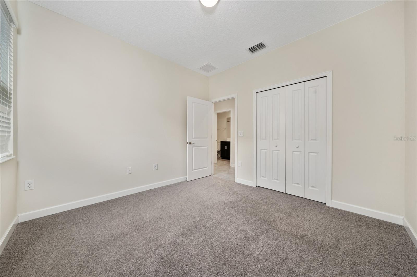 Image 18 of 33 For 11055 Sweetgum Woods Drive