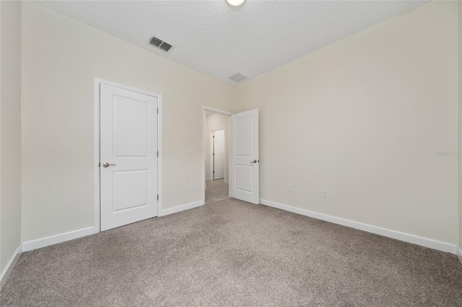 Image 19 of 33 For 11055 Sweetgum Woods Drive