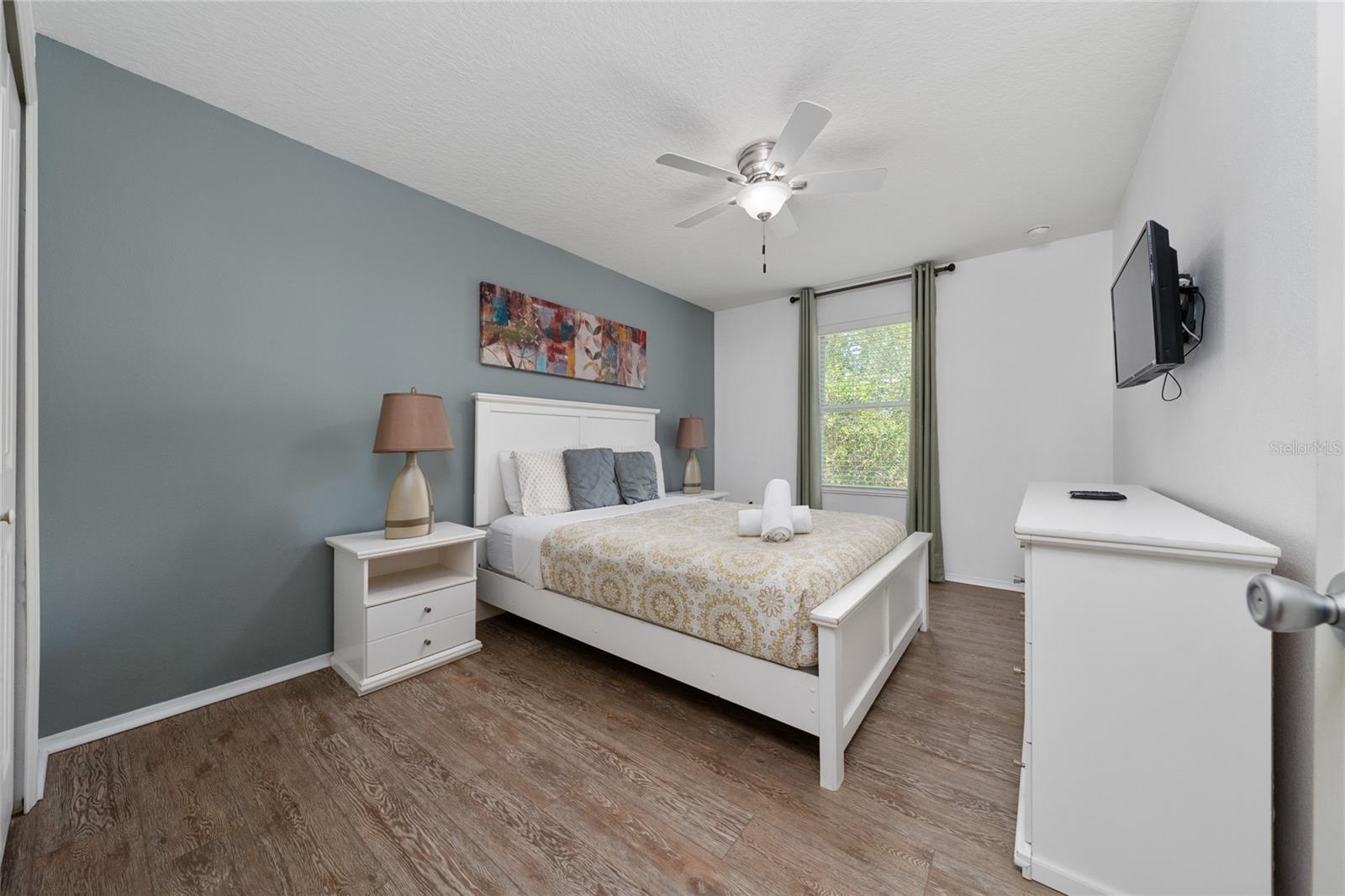 Image 31 of 49 For 1006 Tourmaline Drive