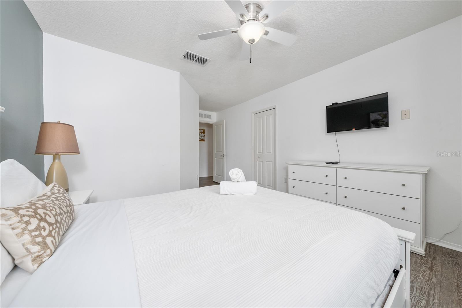 Image 39 of 49 For 1006 Tourmaline Drive
