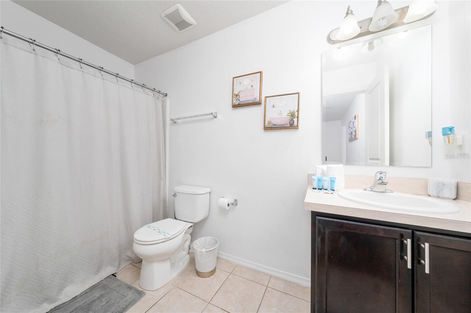 Image 40 of 49 For 1006 Tourmaline Drive