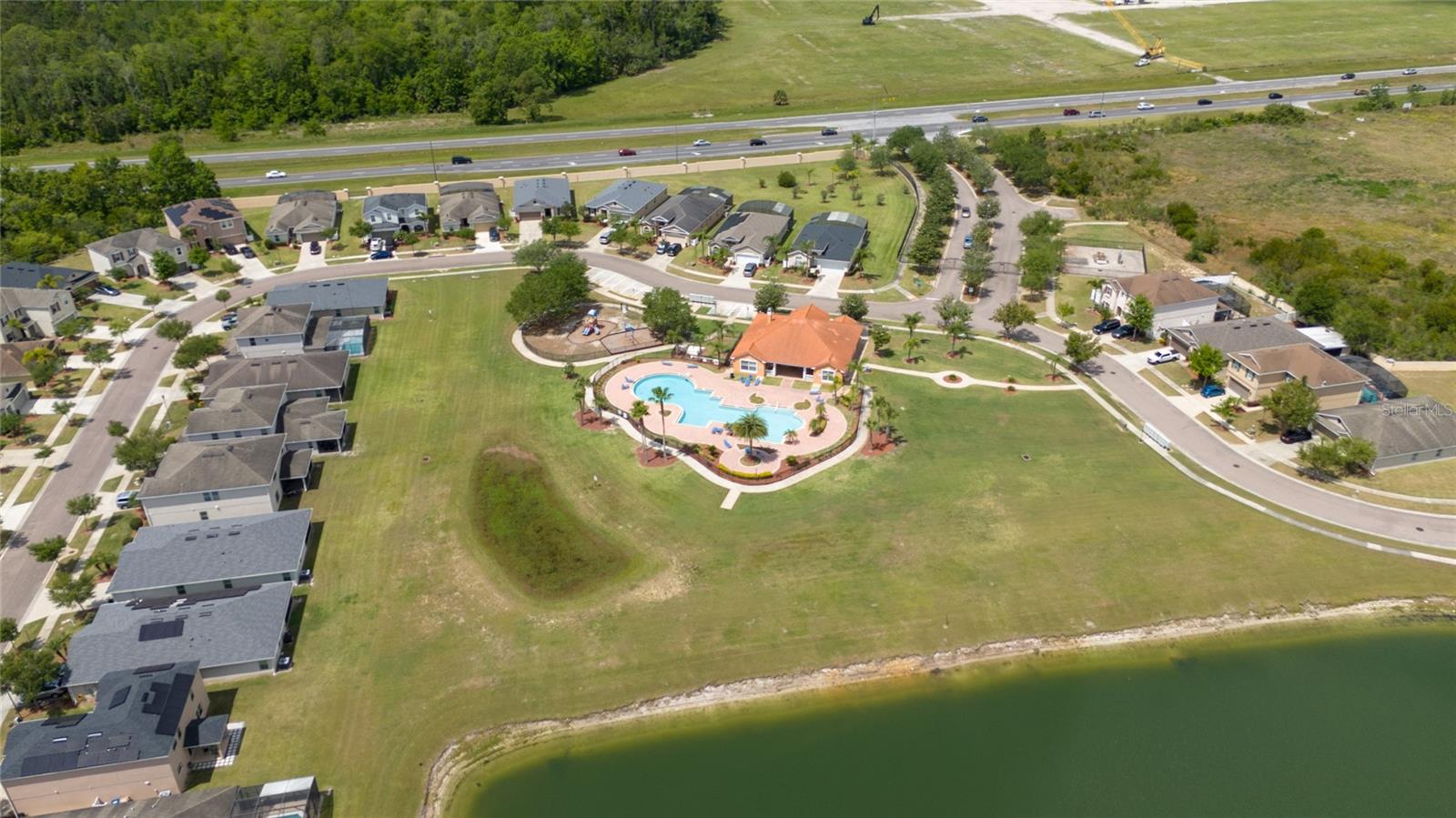 Image 6 of 49 For 1006 Tourmaline Drive