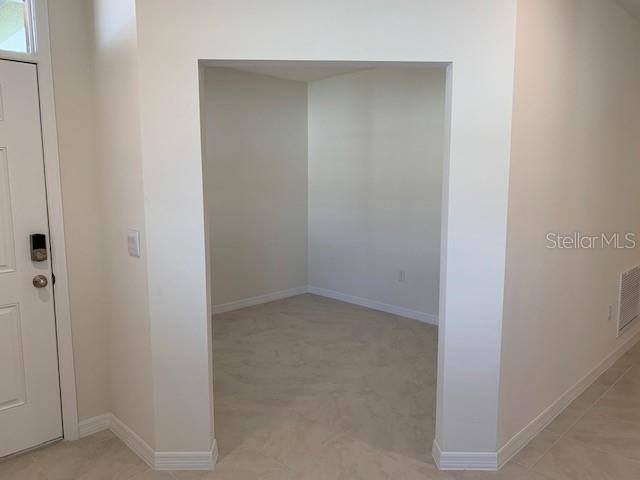 Image 19 of 28 For 20007 Royal Tern Court