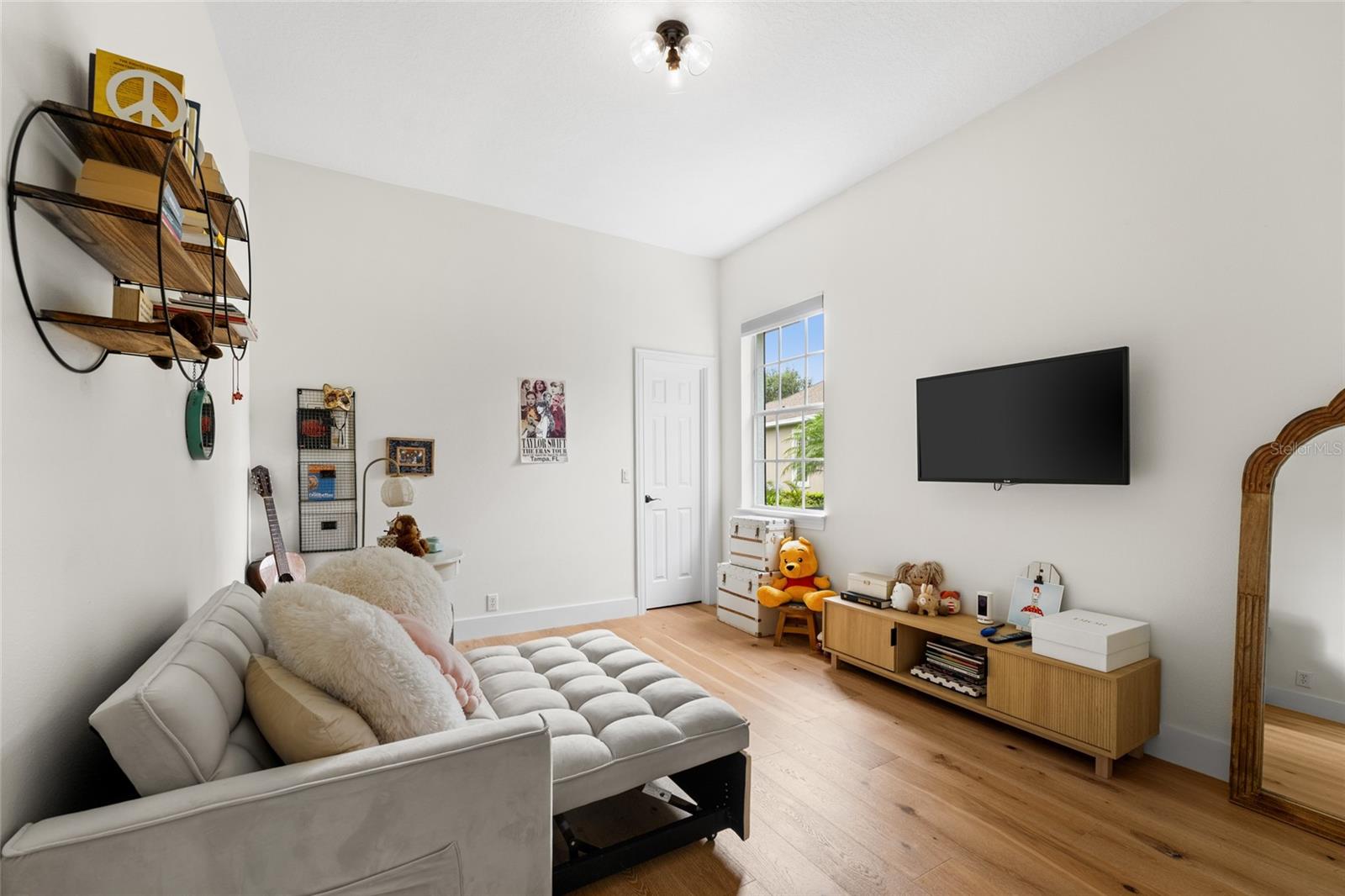 Image 33 of 57 For 11213 Camden Park Drive