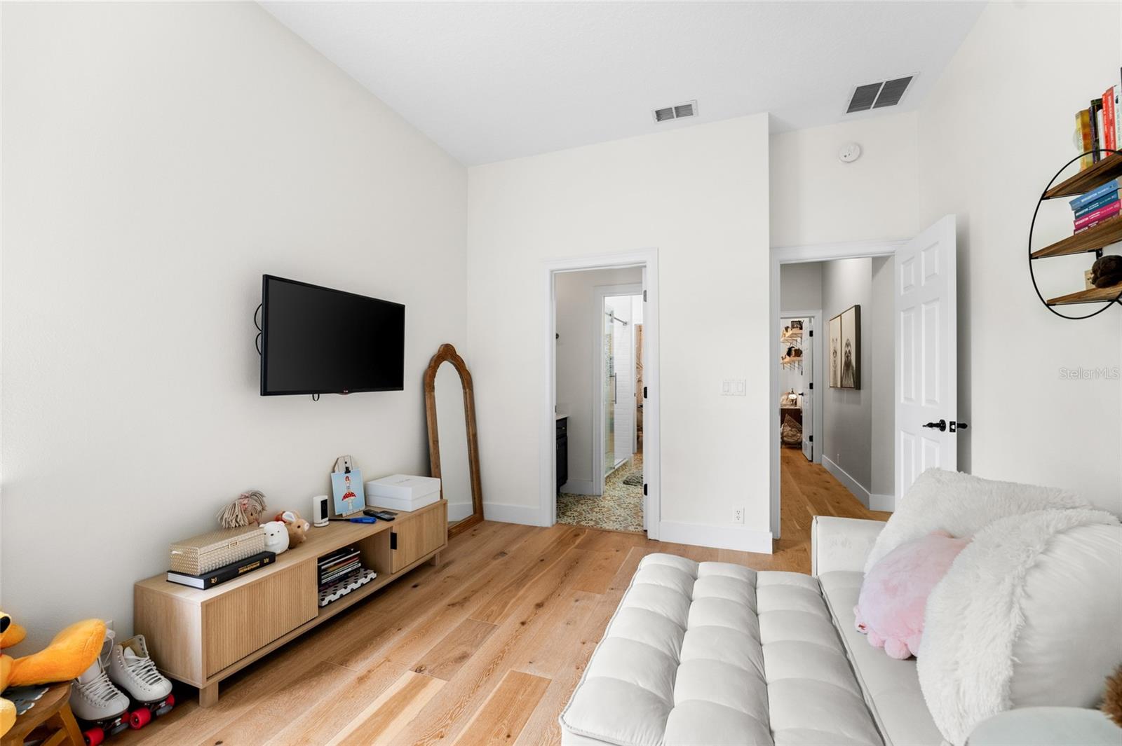 Image 34 of 57 For 11213 Camden Park Drive