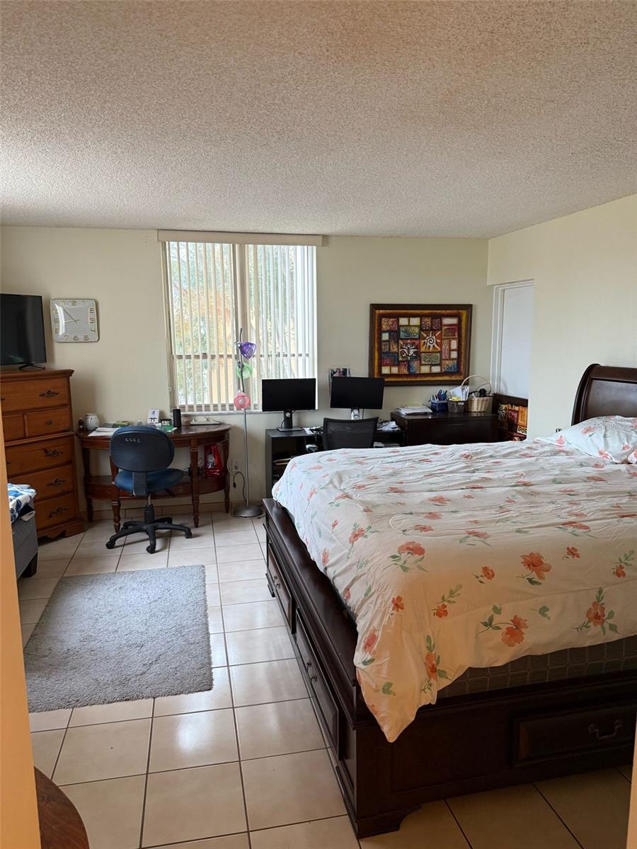Image 14 of 18 For 6831 147th Avenue 3h