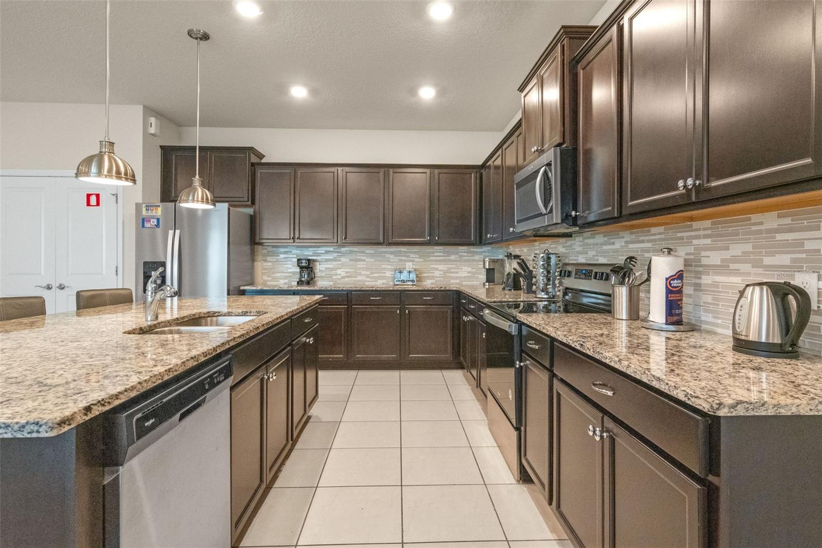 Image 12 of 92 For 2260 Lelani Circle