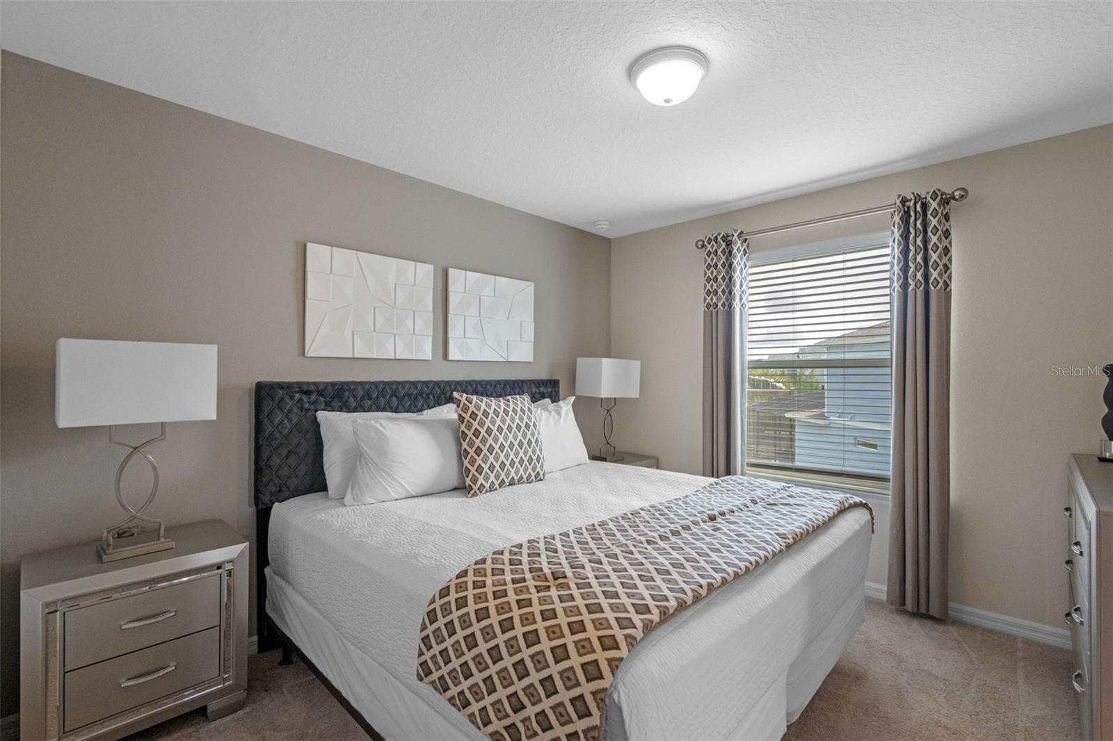 Image 25 of 92 For 2260 Lelani Circle