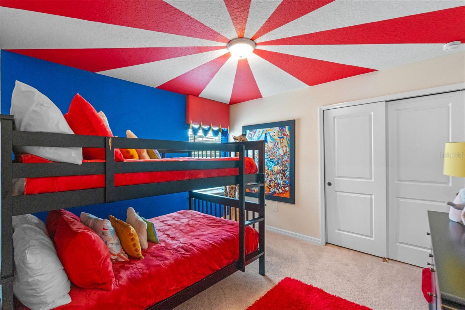Image 31 of 92 For 2260 Lelani Circle