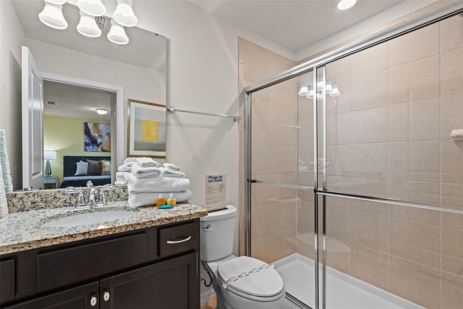 Image 38 of 92 For 2260 Lelani Circle