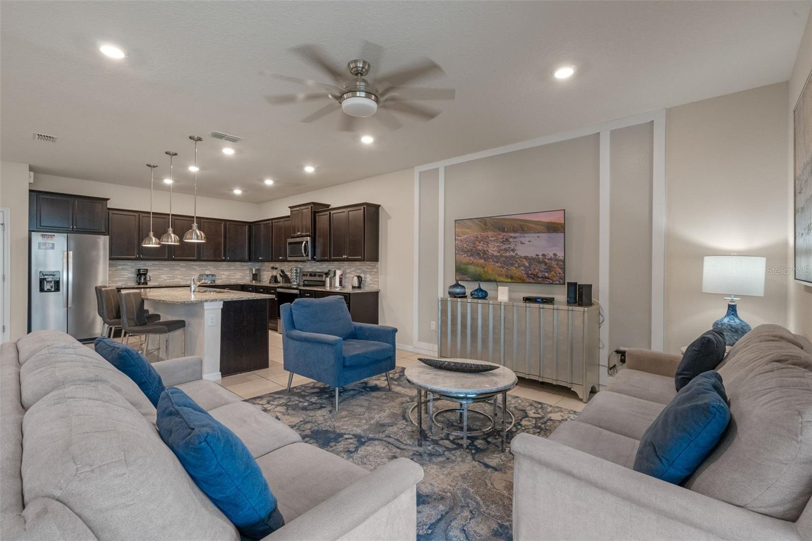Image 6 of 92 For 2260 Lelani Circle