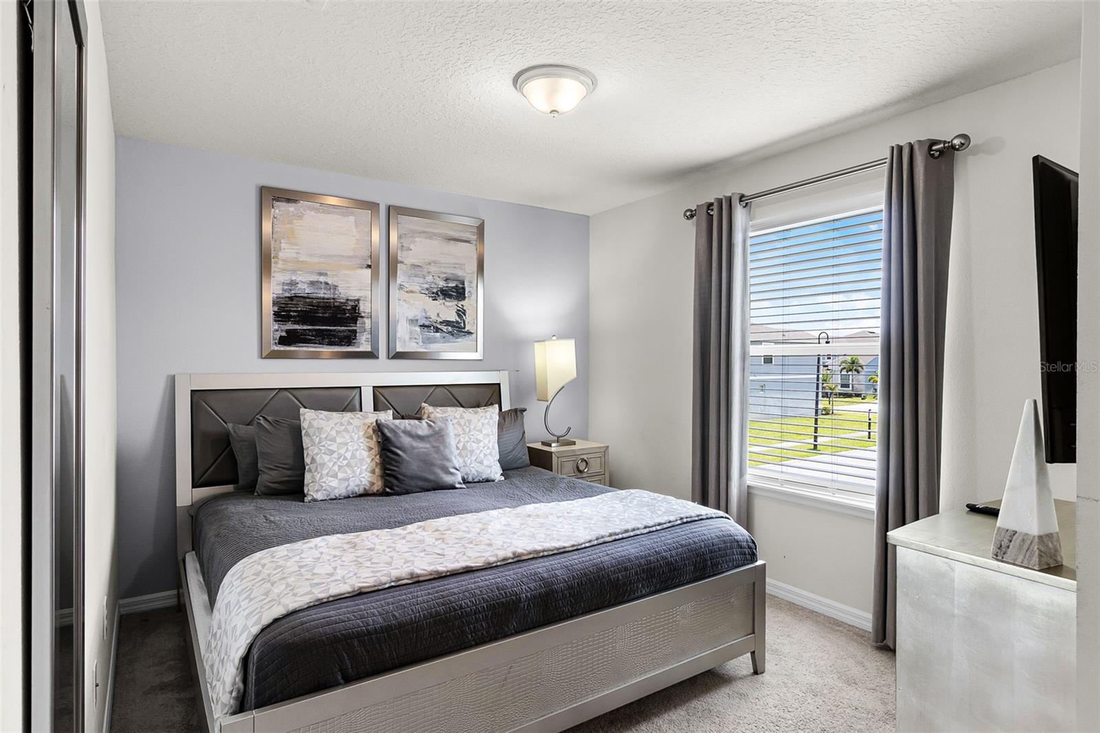 Image 33 of 86 For 2191 Lelani Circle