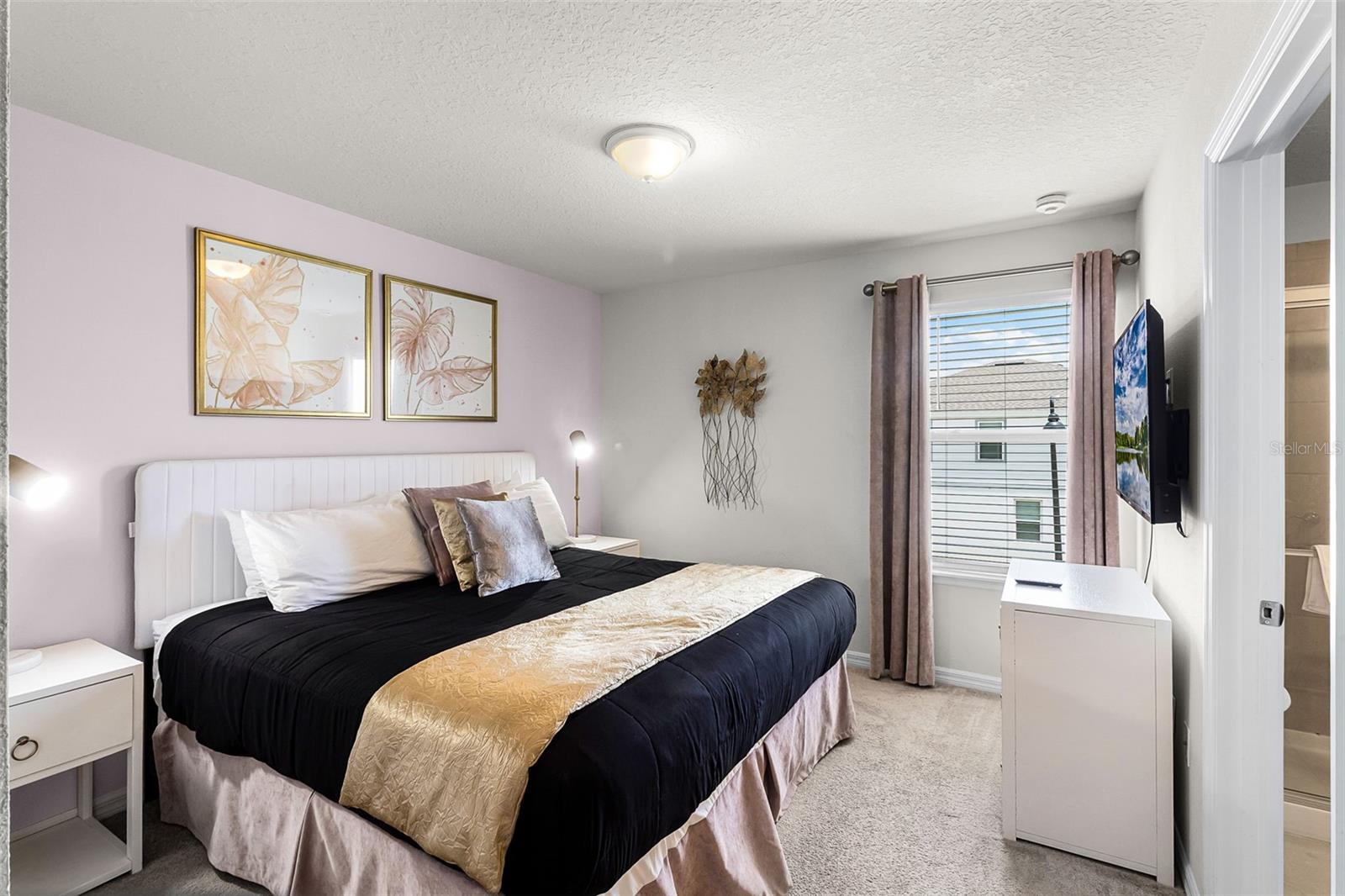 Image 36 of 86 For 2191 Lelani Circle
