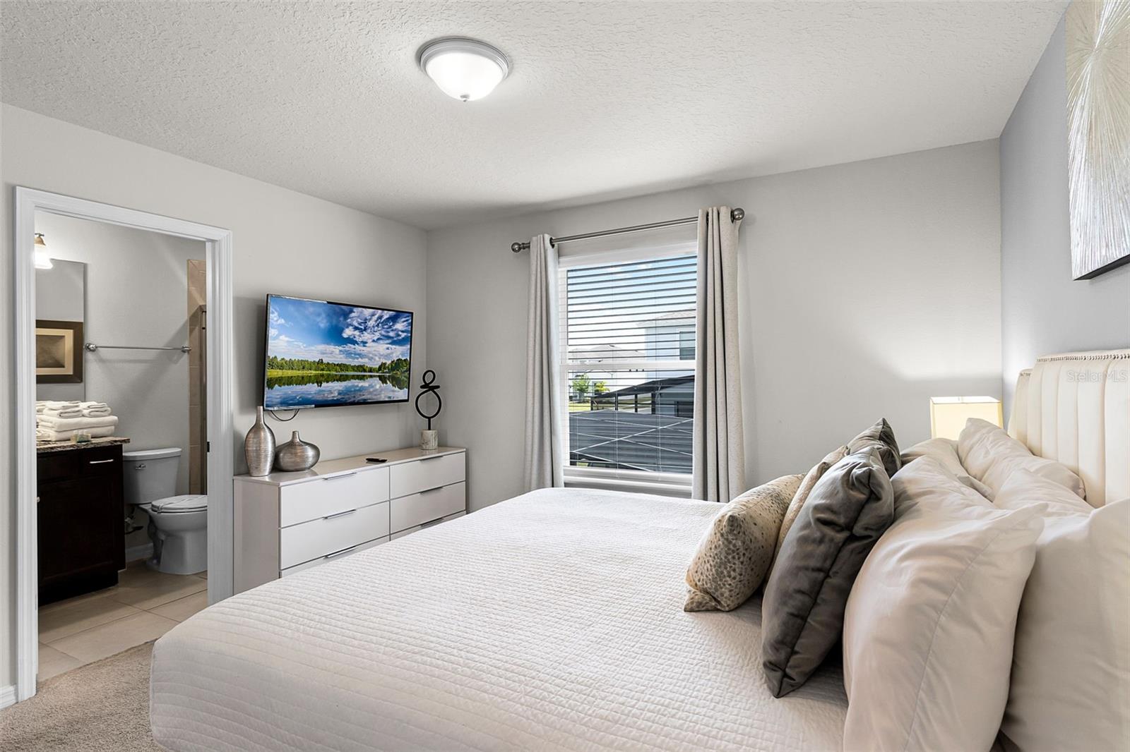 Image 39 of 86 For 2191 Lelani Circle