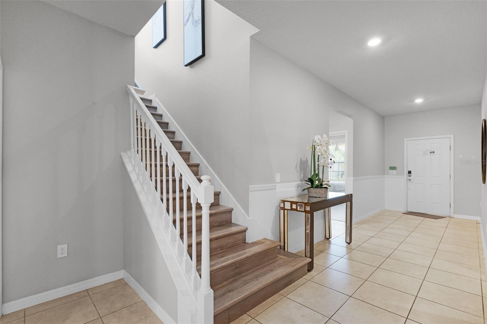 Image 3 of 93 For 2131 Lelani Circle