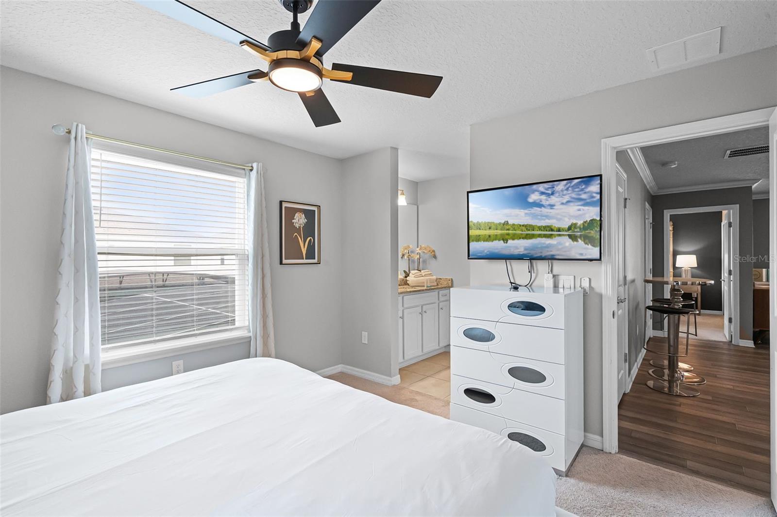 Image 38 of 93 For 2131 Lelani Circle