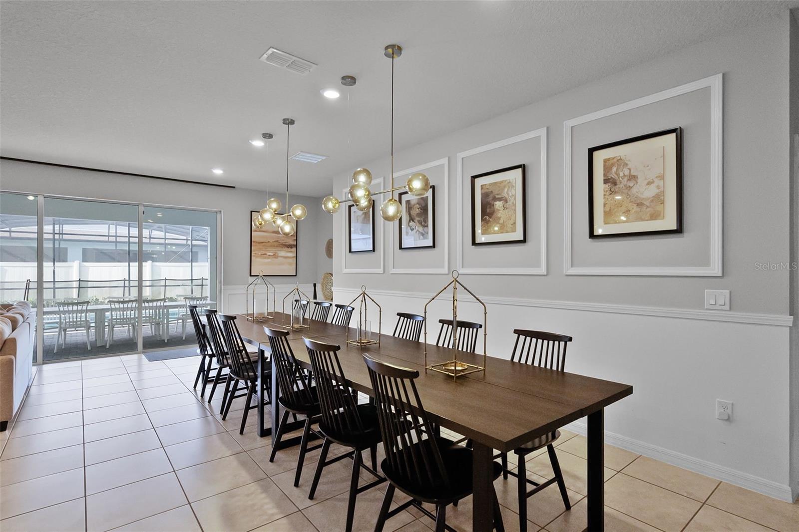 Image 7 of 93 For 2131 Lelani Circle