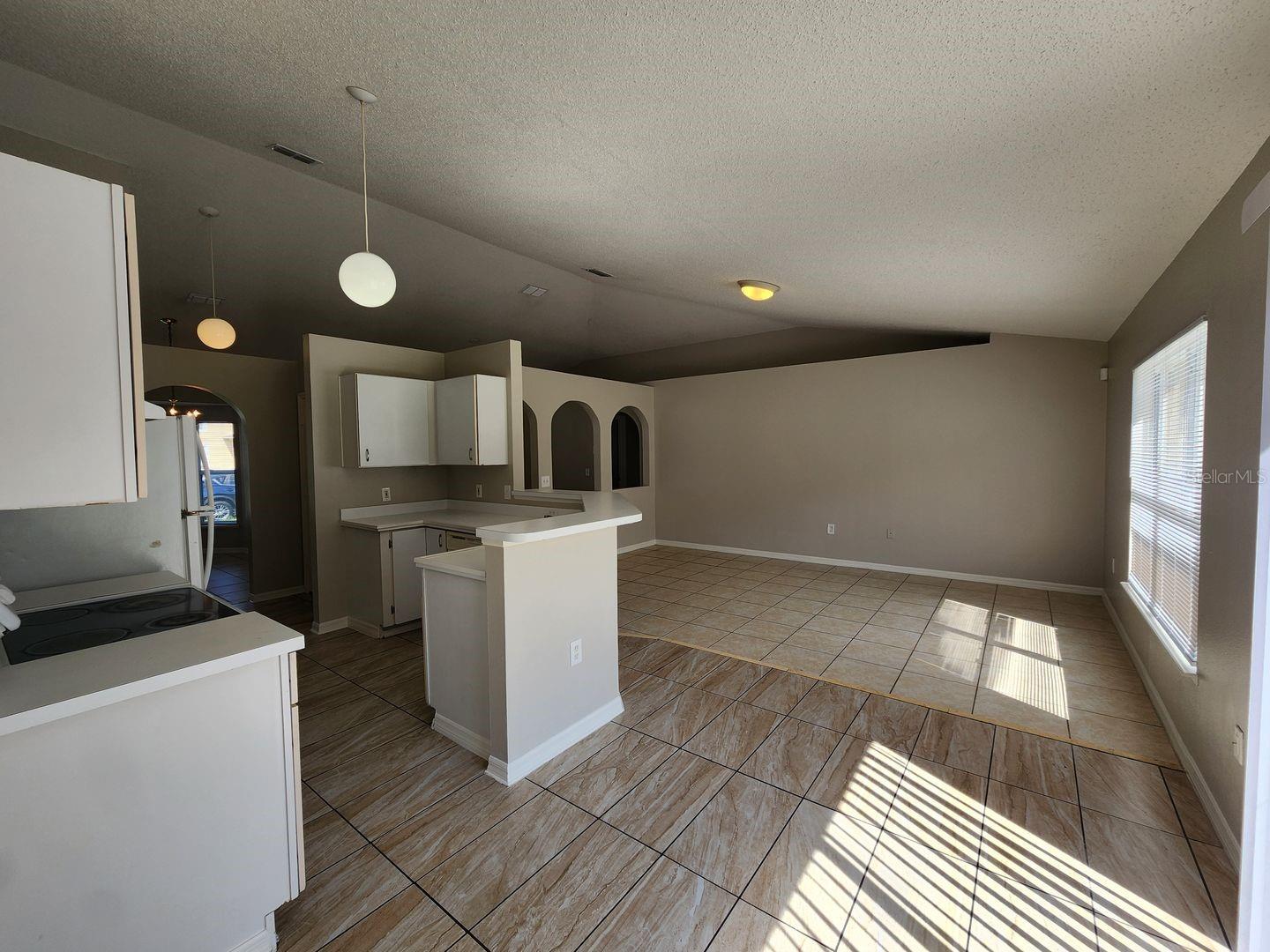 Image 16 of 29 For 1163 Cambourne Drive