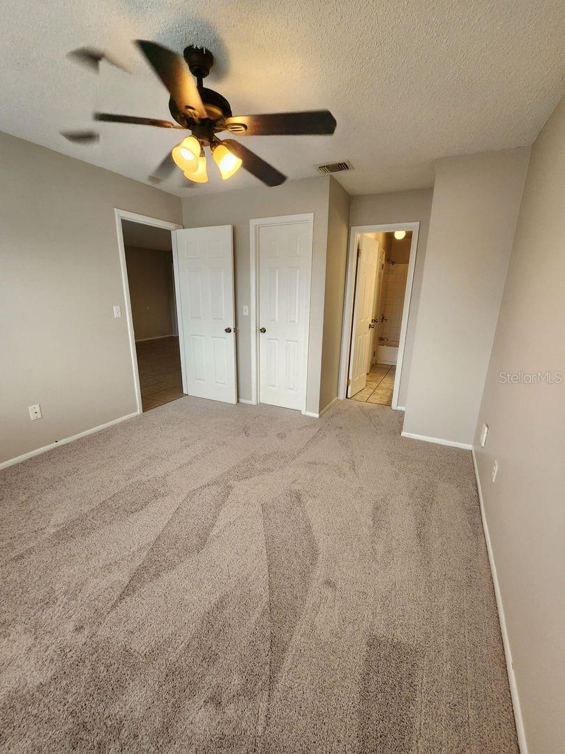 Image 19 of 26 For 6124 Curry Ford Road 151