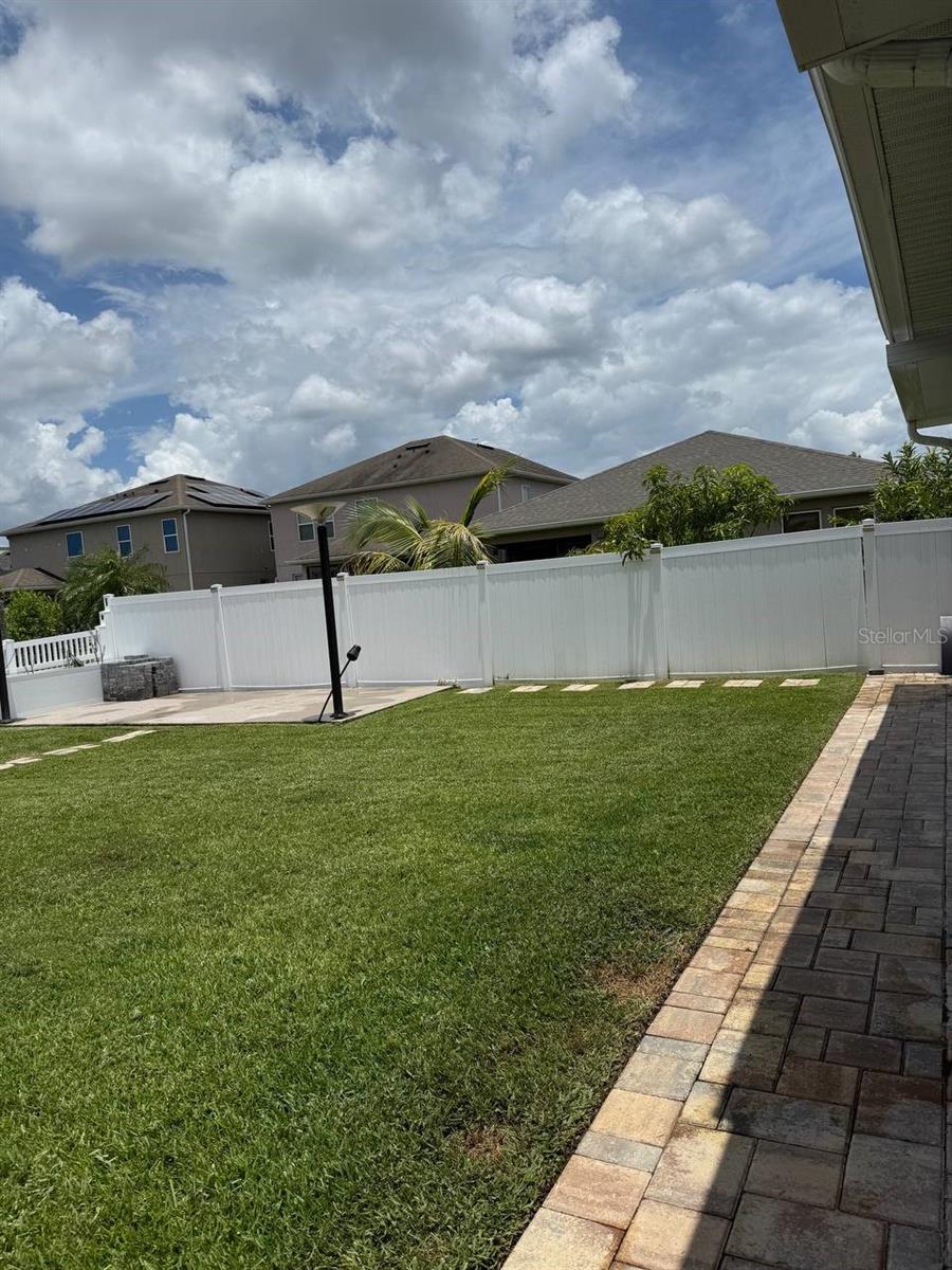 Image 41 of 57 For 2342 Beacon Landing Circle