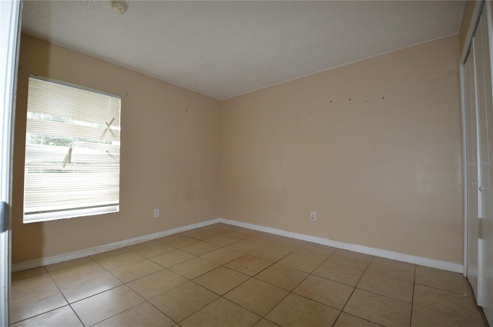 Image 17 of 23 For 1207 Atlantic Court