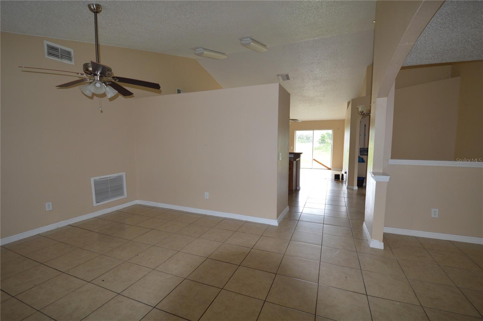 Image 3 of 23 For 1207 Atlantic Court