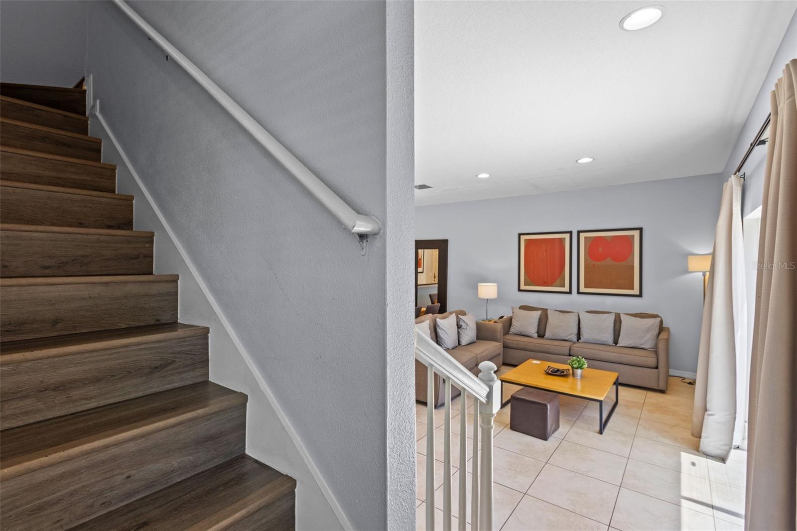 Image 14 of 59 For 3059 White Orchid Road