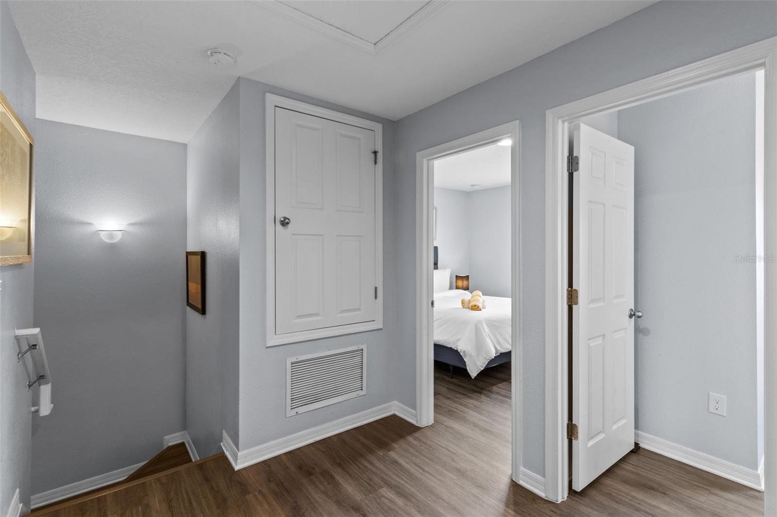 Image 15 of 59 For 3059 White Orchid Road