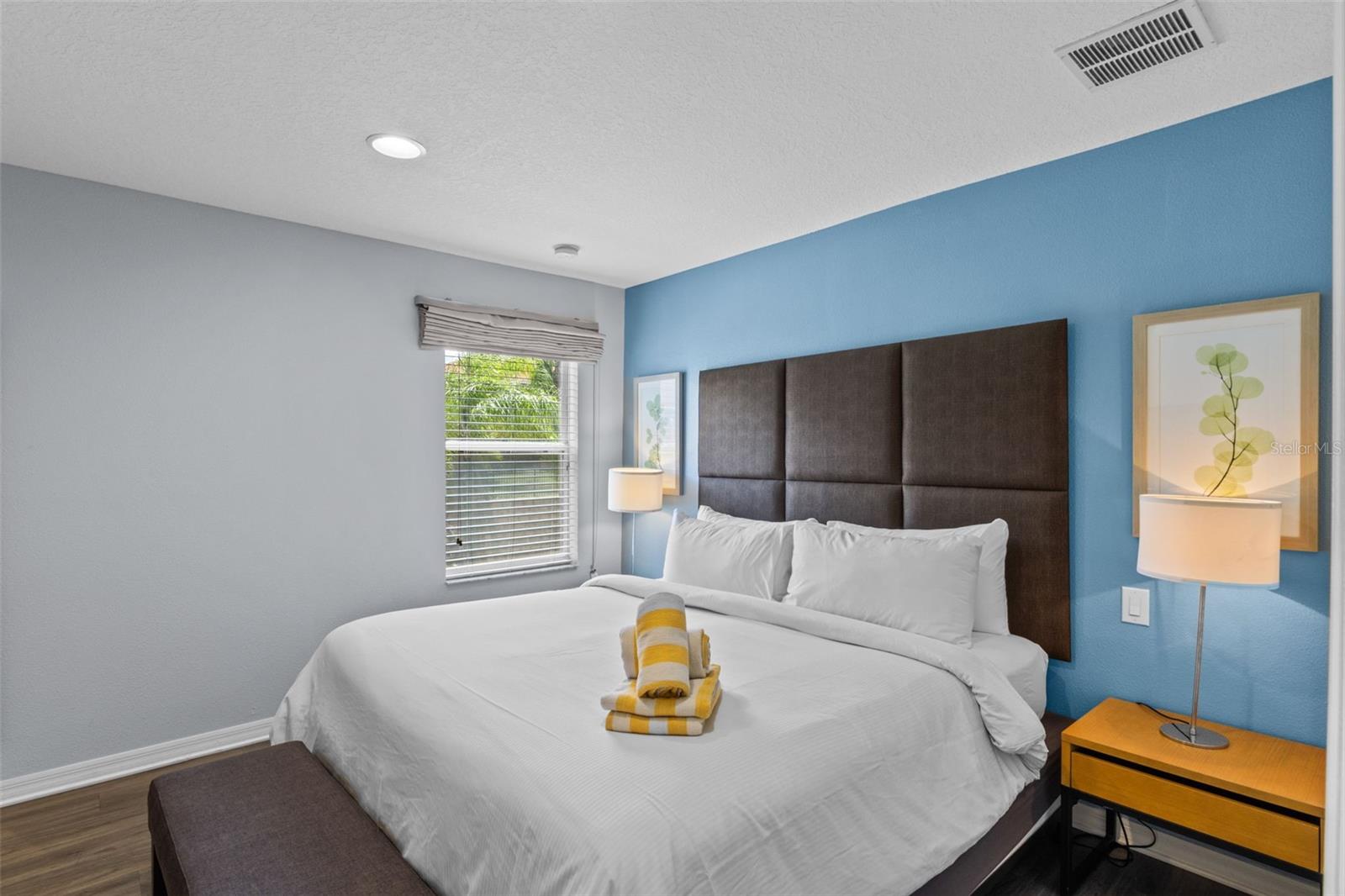 Image 18 of 59 For 3059 White Orchid Road