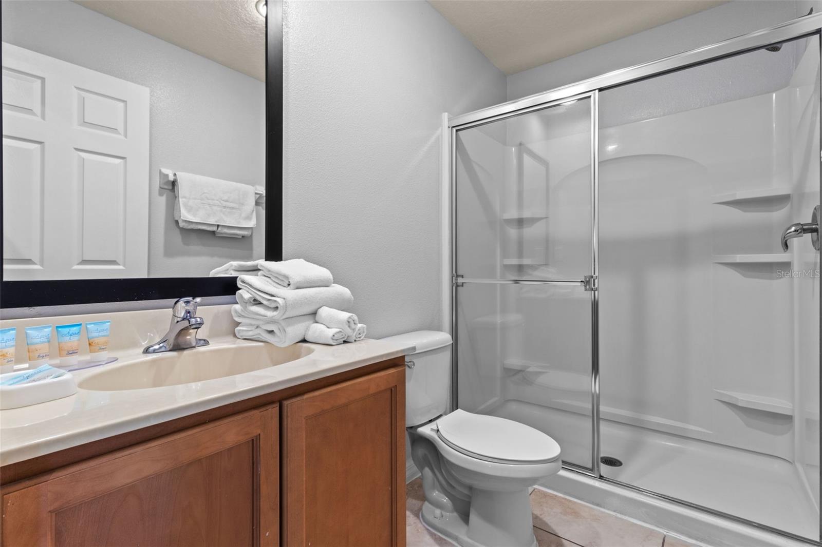 Image 24 of 59 For 3059 White Orchid Road