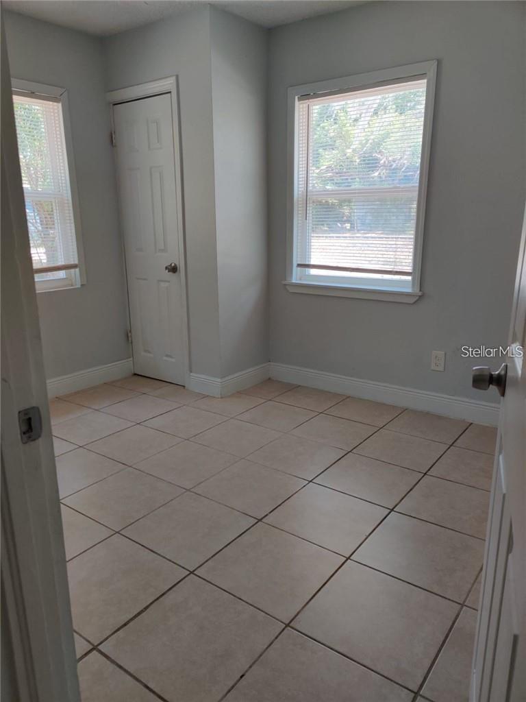Image 6 of 9 For 310 Mosley Road B