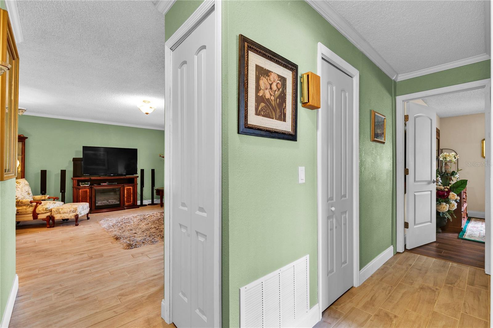 Image 17 of 27 For 4619 Salvia Drive