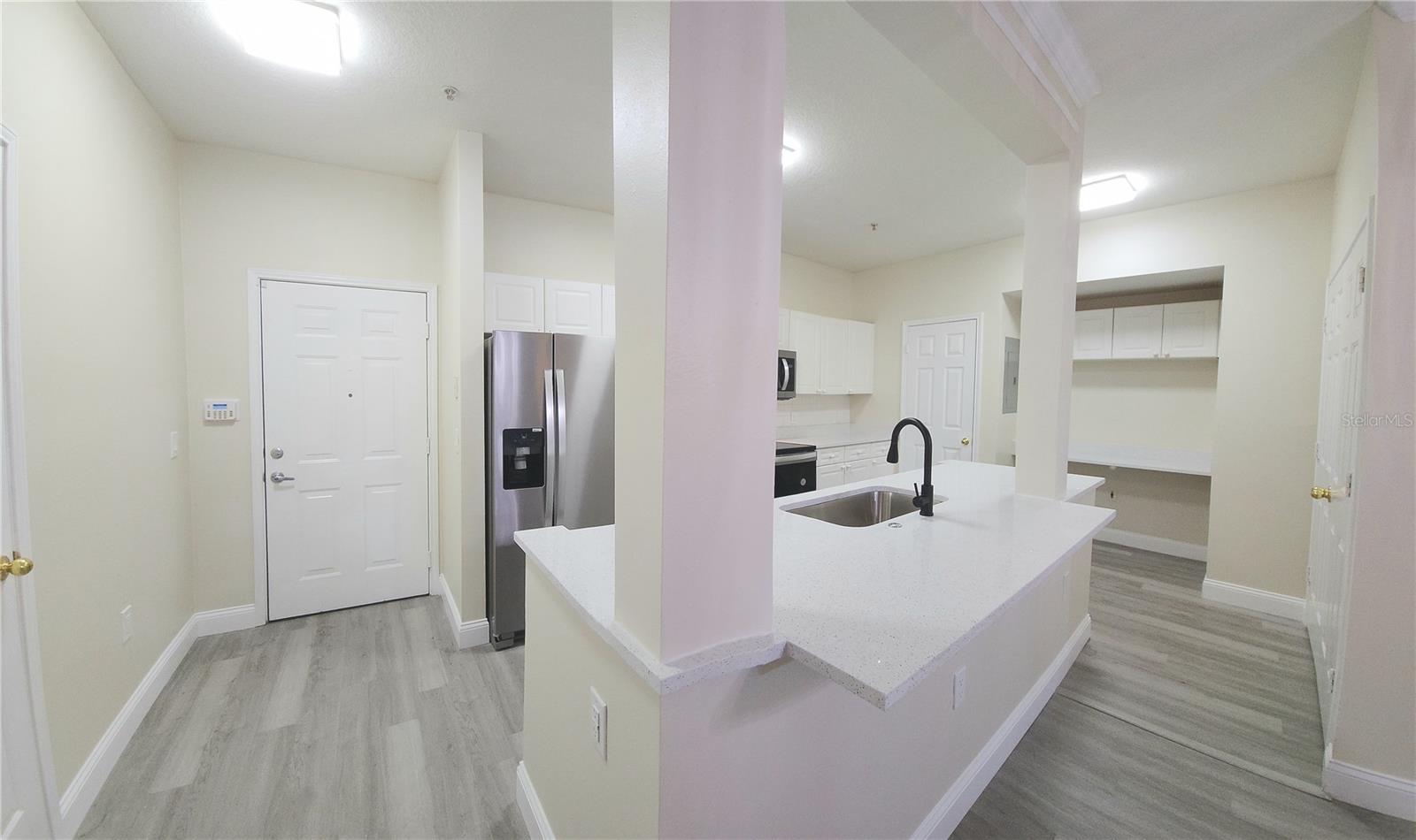 Image 13 of 90 For 235 Goldenrain Drive 102