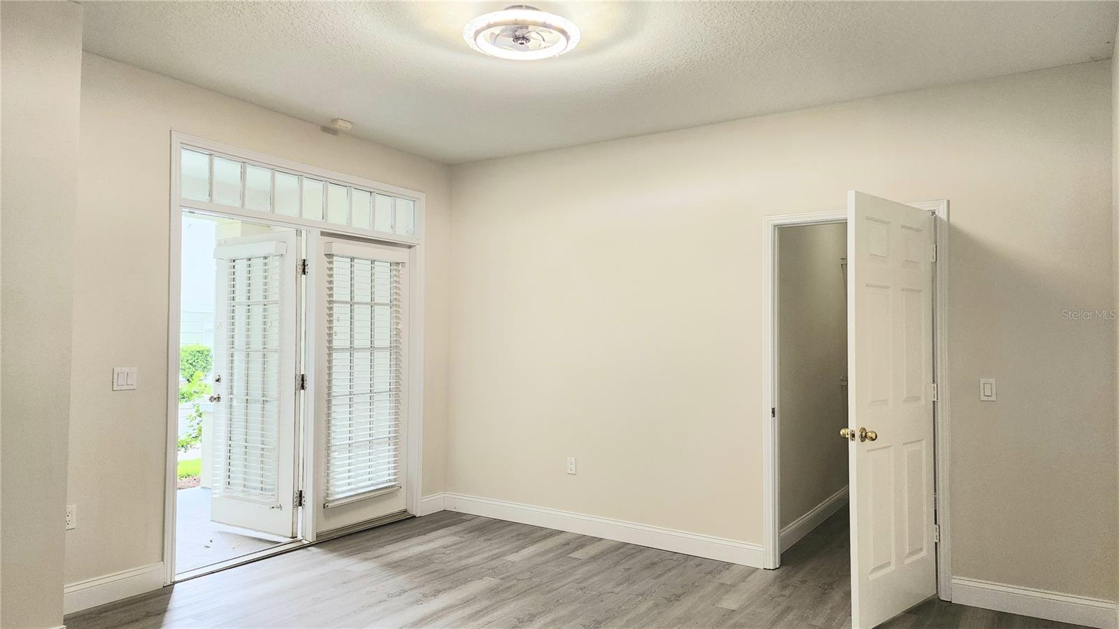 Image 48 of 90 For 235 Goldenrain Drive 102