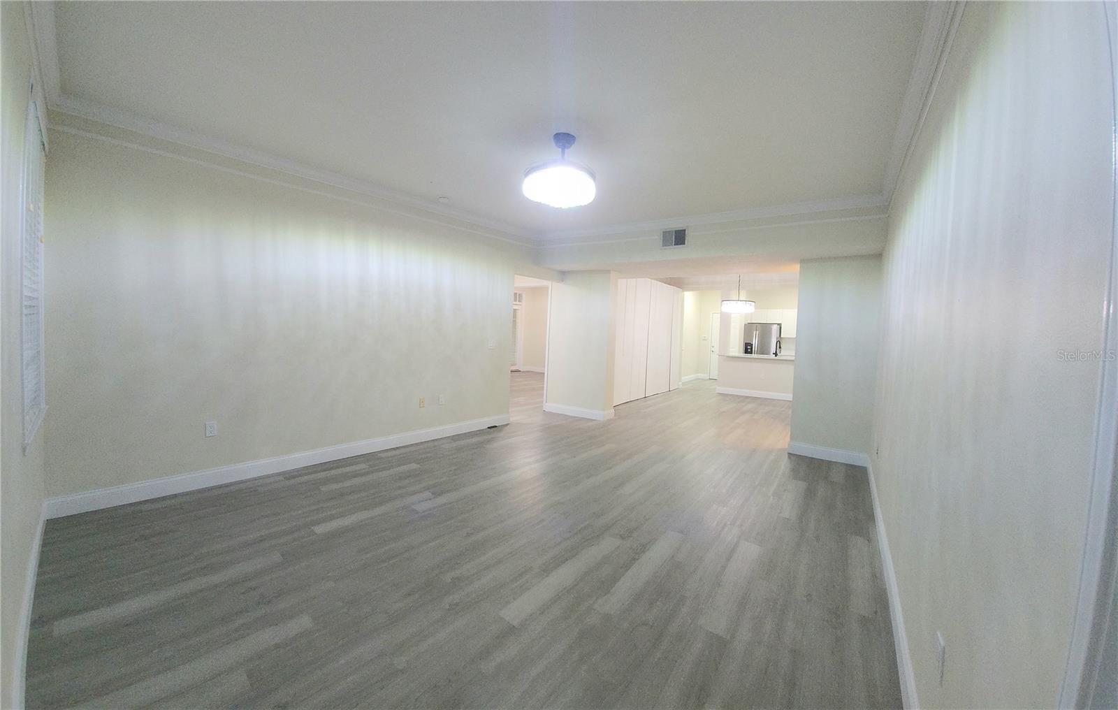 Image 70 of 90 For 235 Goldenrain Drive 102