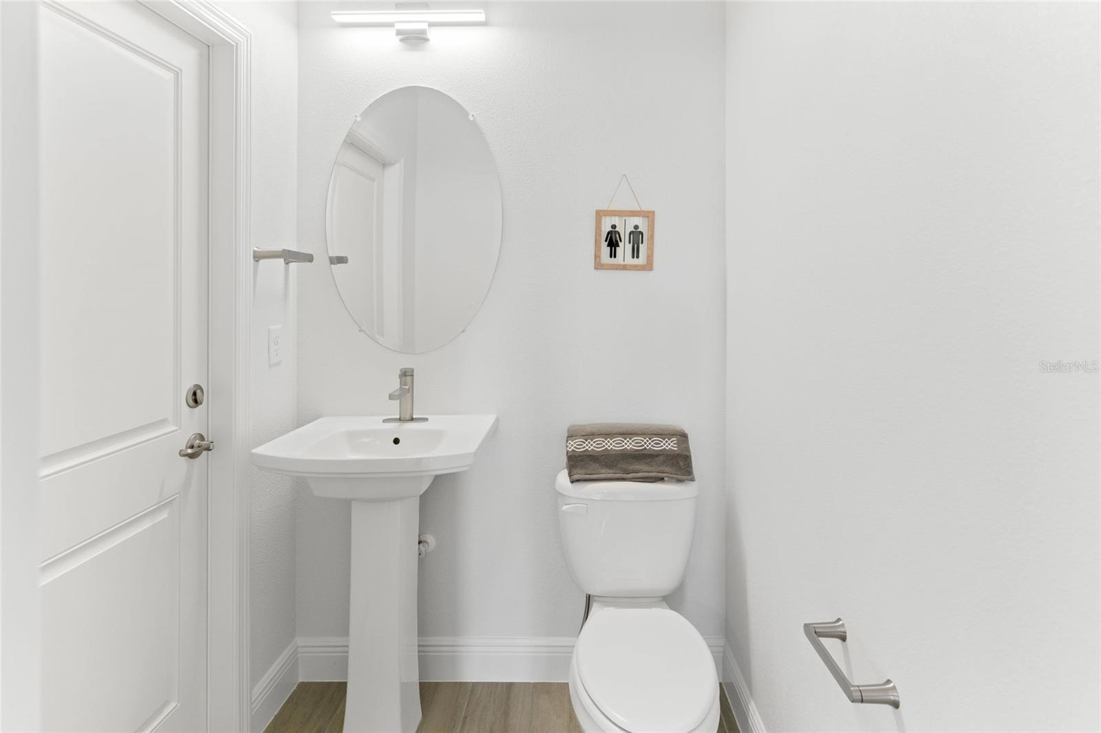 Image 15 of 54 For 7985 Magnolia Bend Court