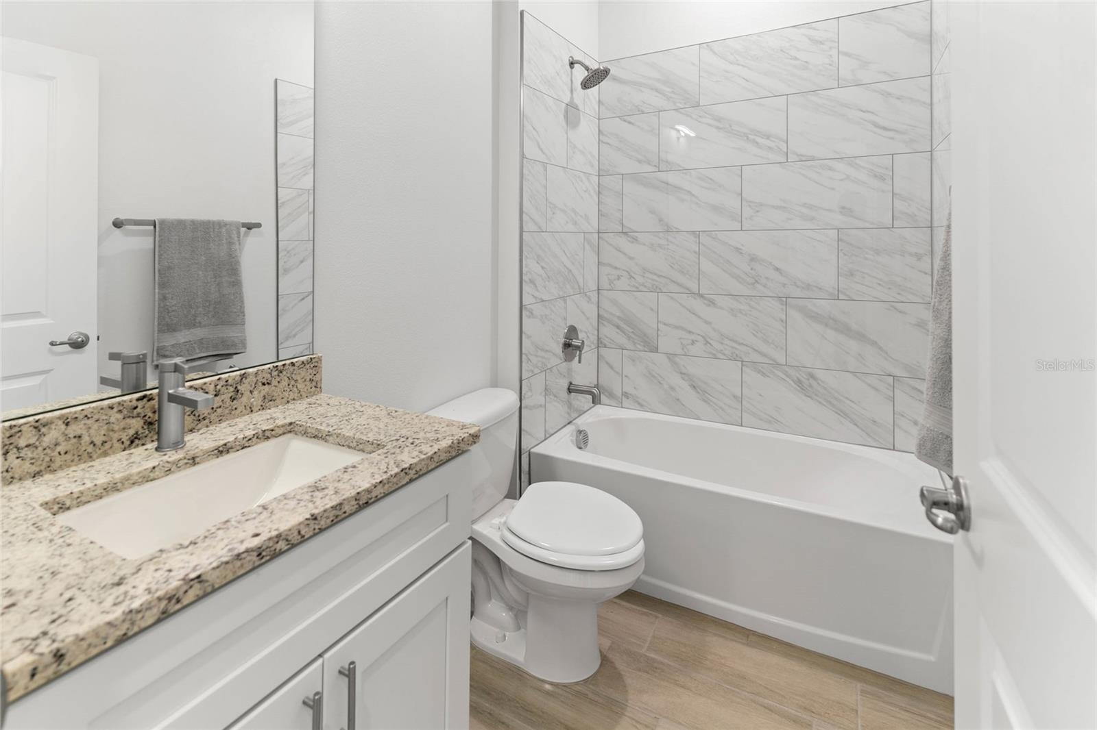 Image 20 of 54 For 7985 Magnolia Bend Court