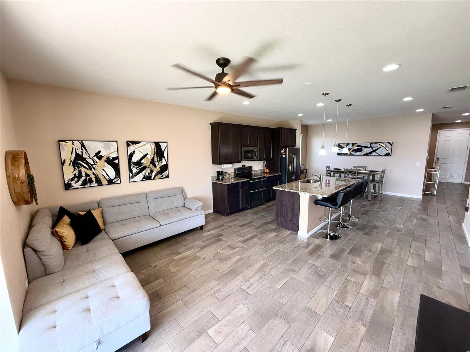 Image 11 of 29 For 1685 Gentle Breeze Drive