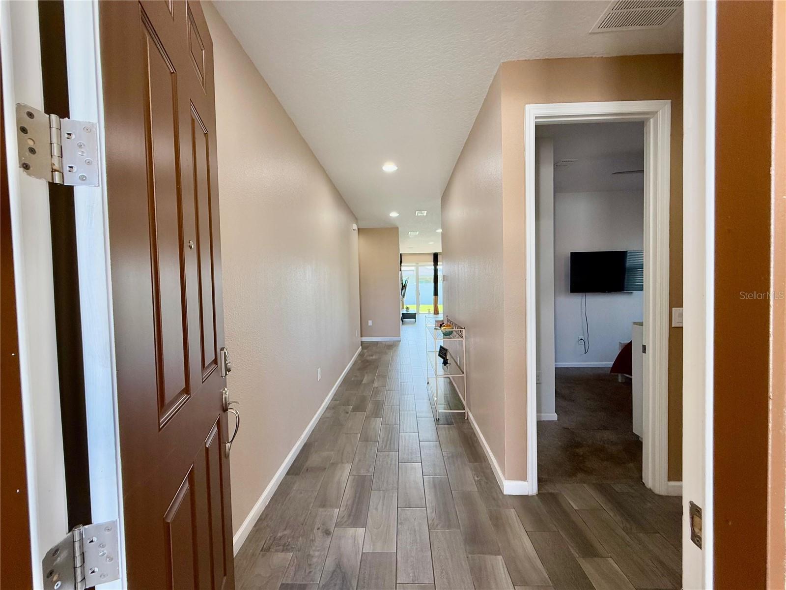 Image 5 of 29 For 1685 Gentle Breeze Drive