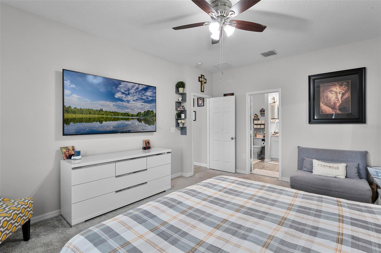 Image 16 of 20 For 2436 Bulrush Drive